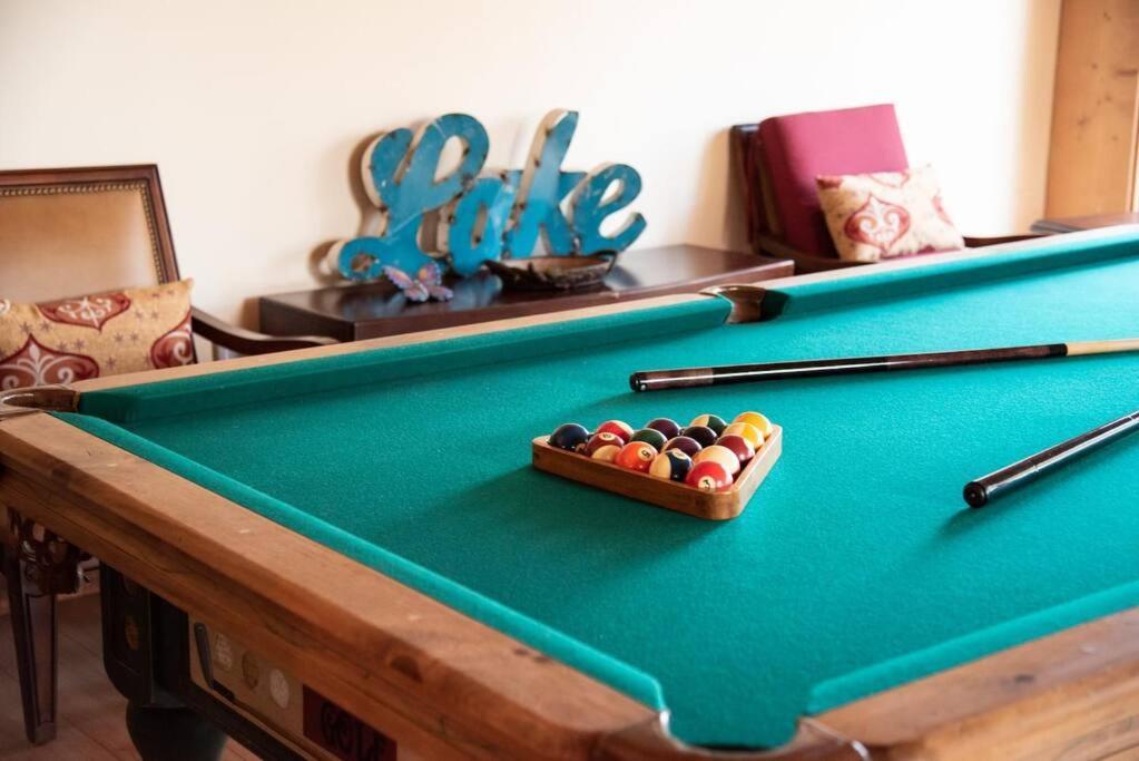 Lake Time Villa New Luxury With Hot Tub 大熊湖 外观 照片